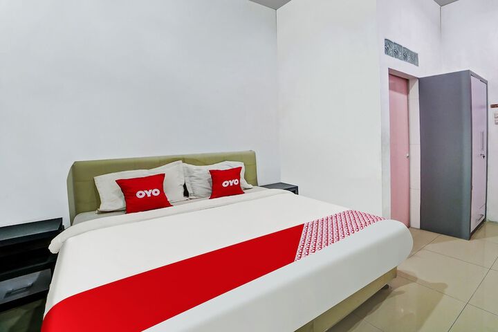 Room 18 of 26