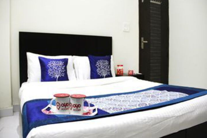 Room 14 of 25