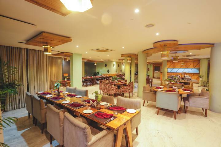 Dining 77 of 120