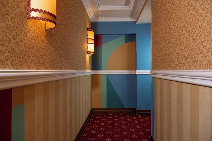 Ballroom/Hall 73 of 92