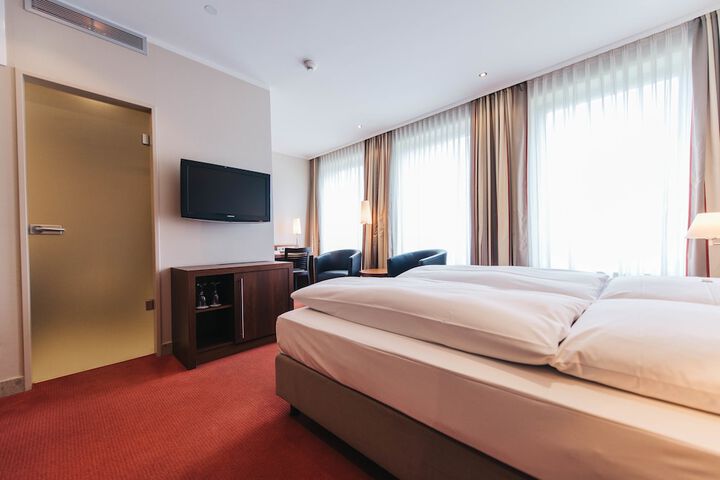 Room 10 of 41