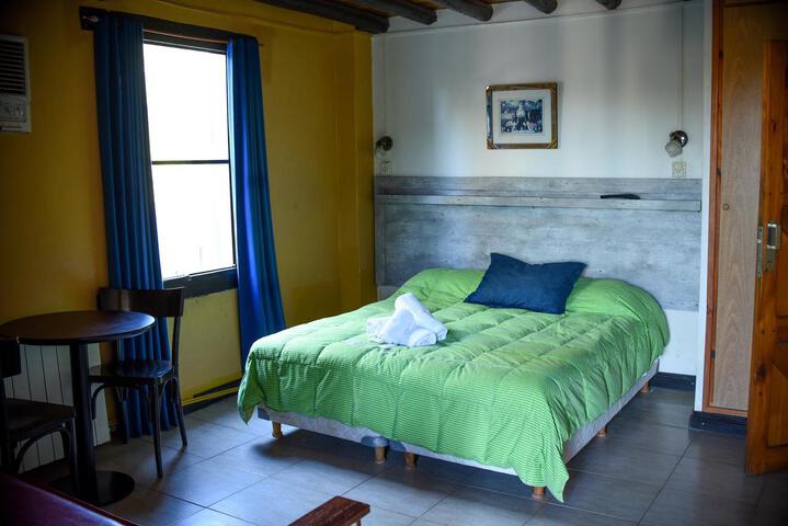 Room 42 of 75