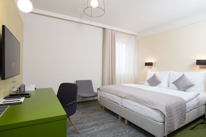 Room 14 of 47