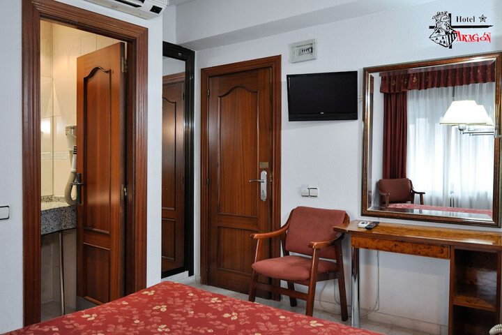 Room 26 of 44