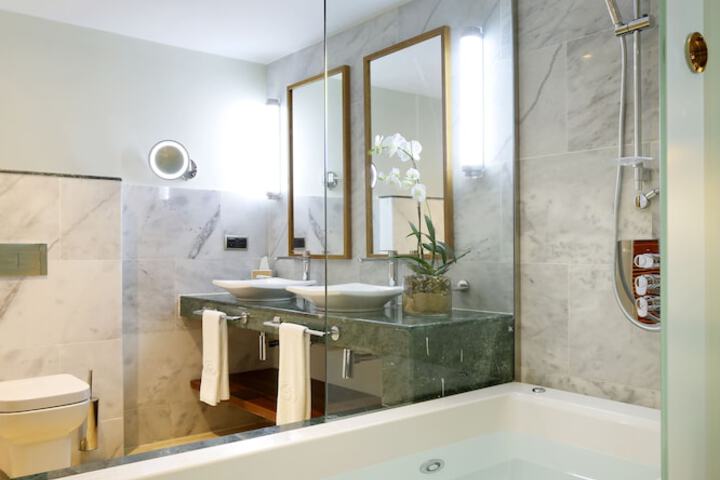 Bath Interior