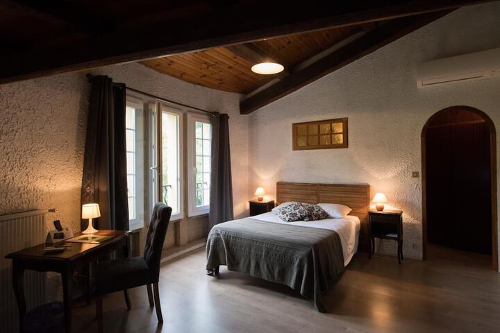 Room 10 of 57