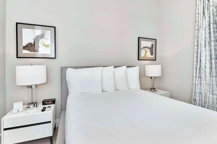 Room 46 of 216