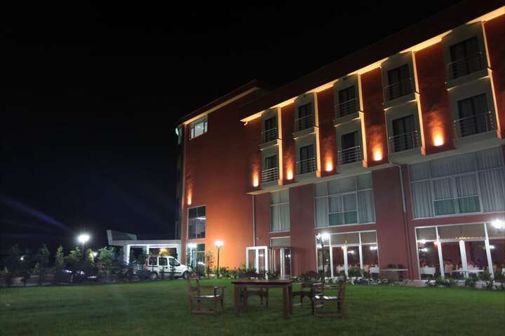 Hotel 27 of 27