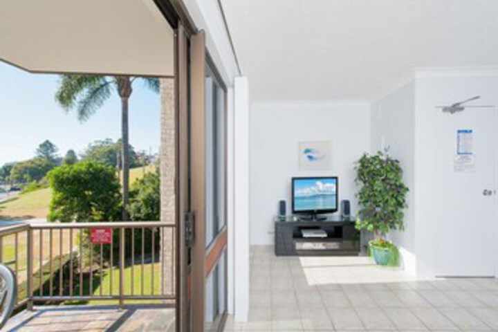 Terrace/Patio 3 of 14