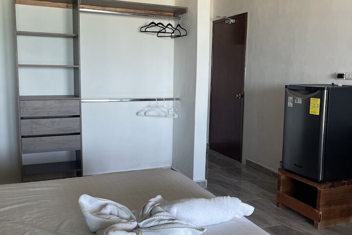 Room 8 of 47