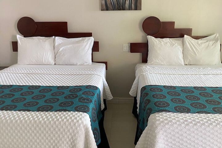Room 10 of 54