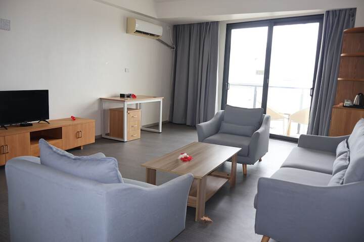 Room 47 of 91