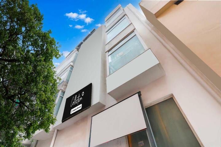Super Collection O Chhatarpur Near Metro Park