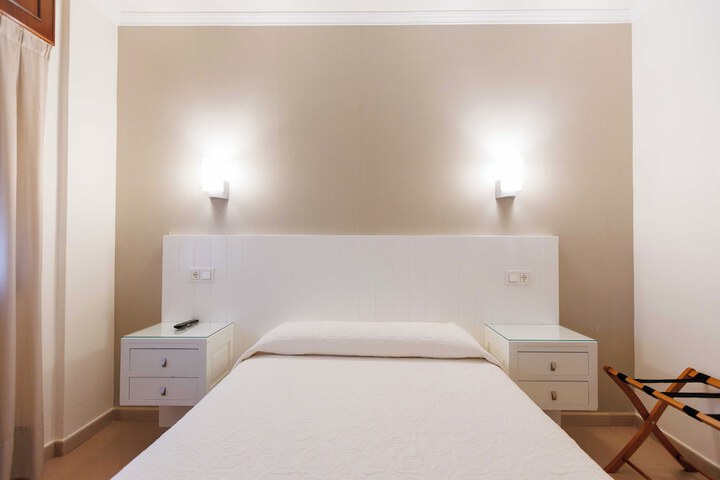 Room 7 of 47