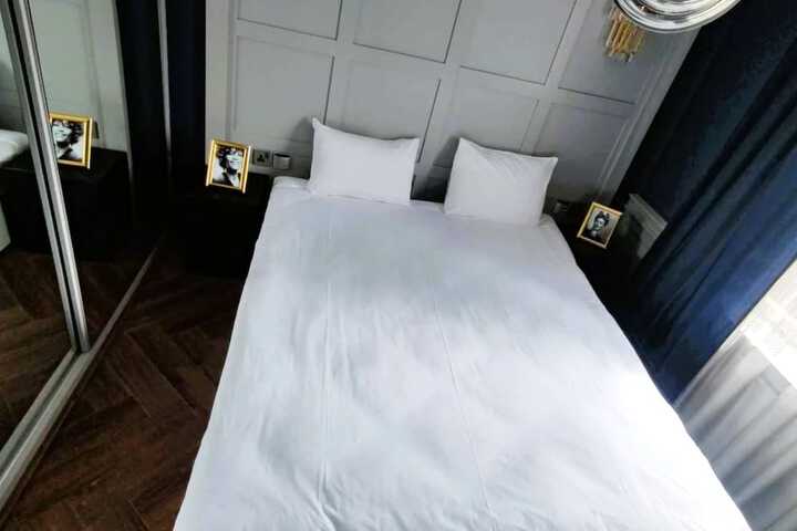 Room 55 of 196