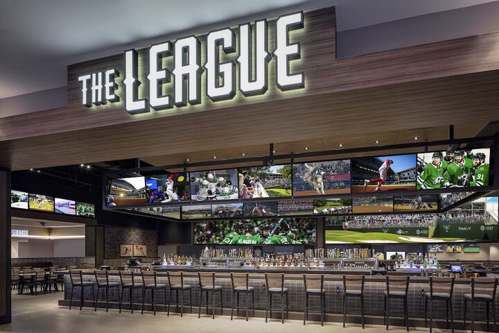 Sports bar