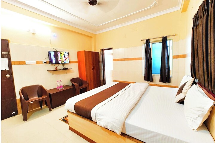 Room 16 of 22