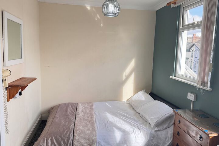 Room 22 of 44
