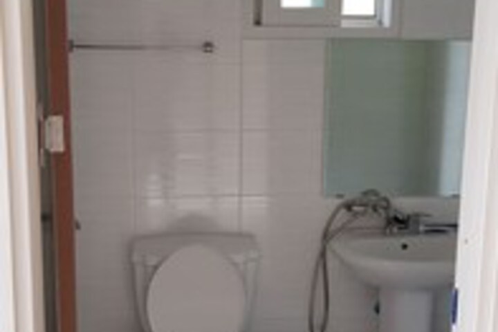 Room 3 of 12
