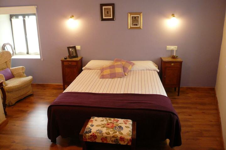 Room 3 of 20