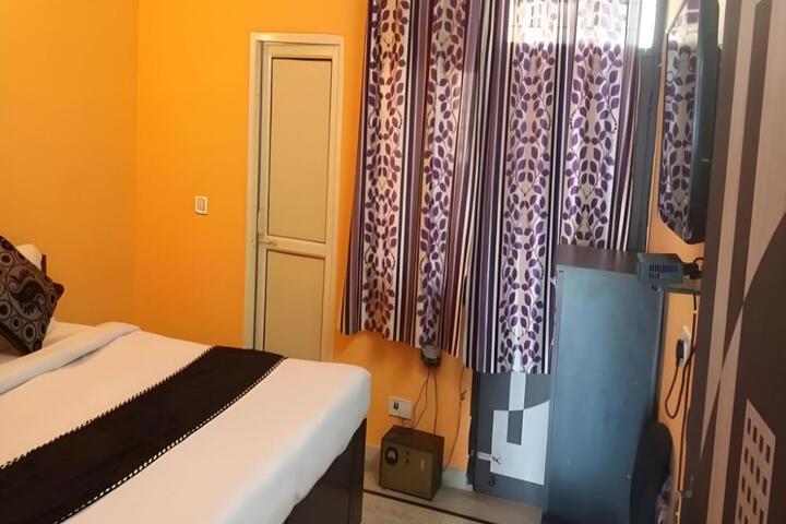 Hotel Golden Palace