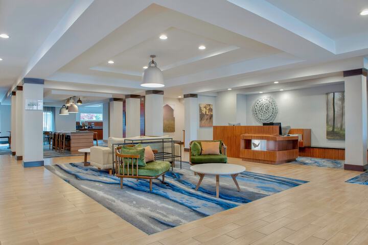 Guest Lobby