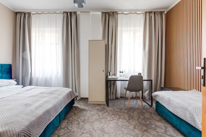 Room 37 of 115