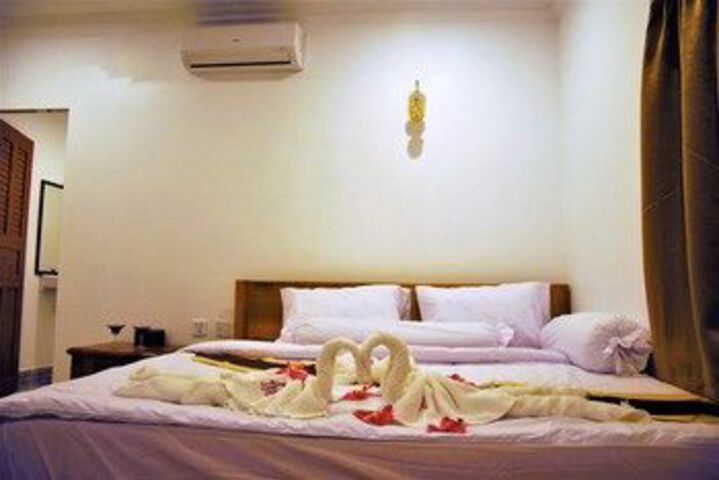 Room 72 of 113