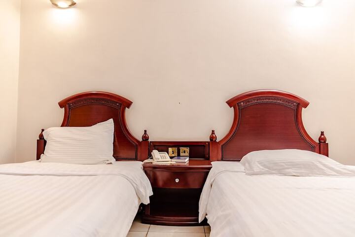 Room 25 of 56