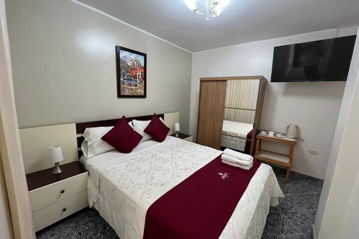 Room 10 of 40