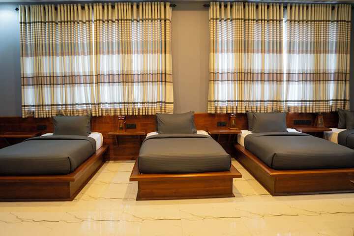 Room 15 of 44