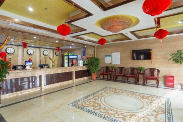 Hotel Interior 11 of 24