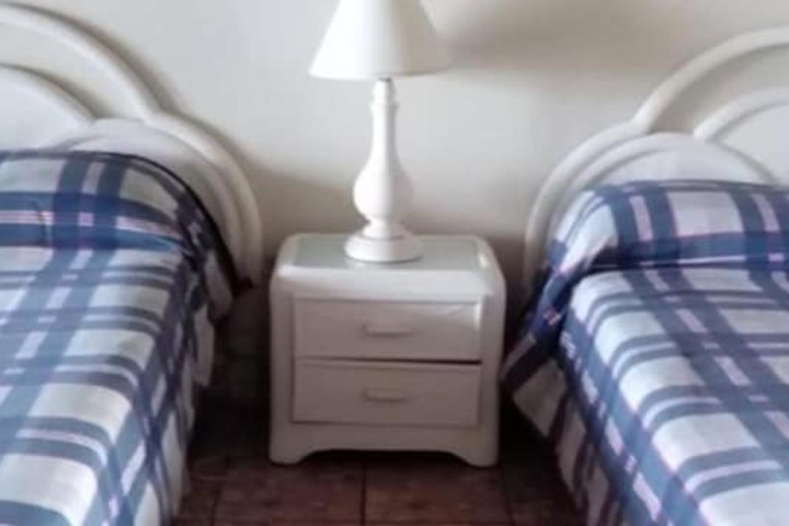 Room 4 of 18