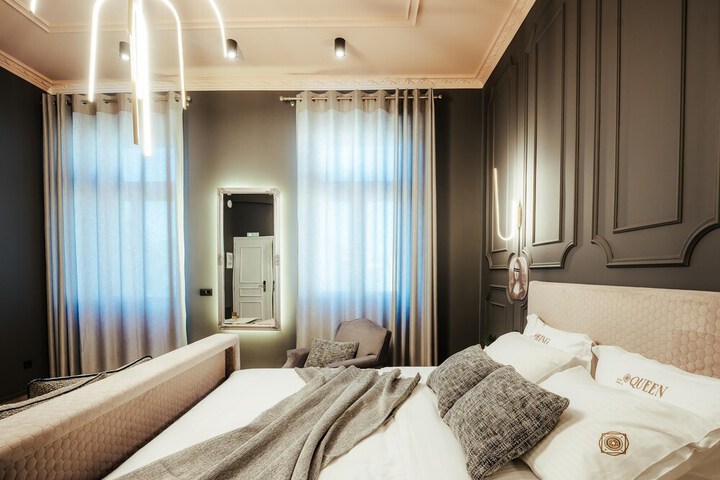 Room 22 of 89