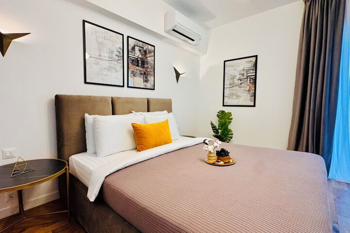 Room 43 of 431