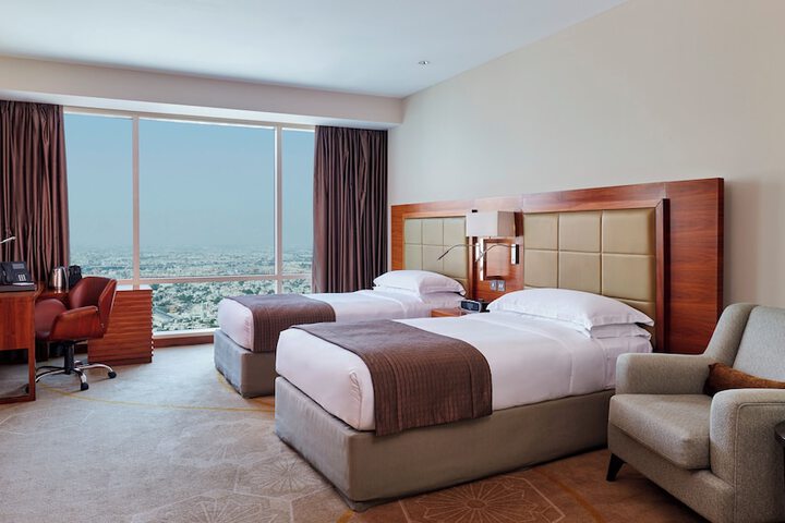 Room 48 of 180
