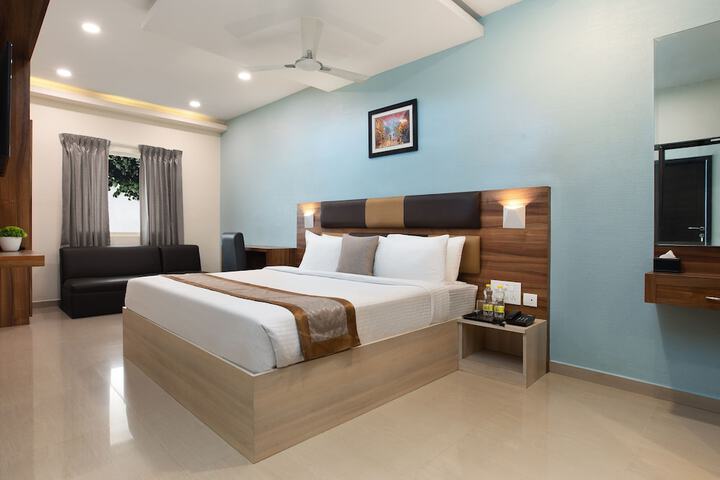 Room 6 of 36