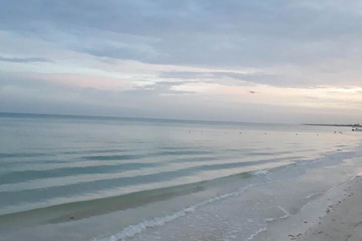 Beach 20 of 38