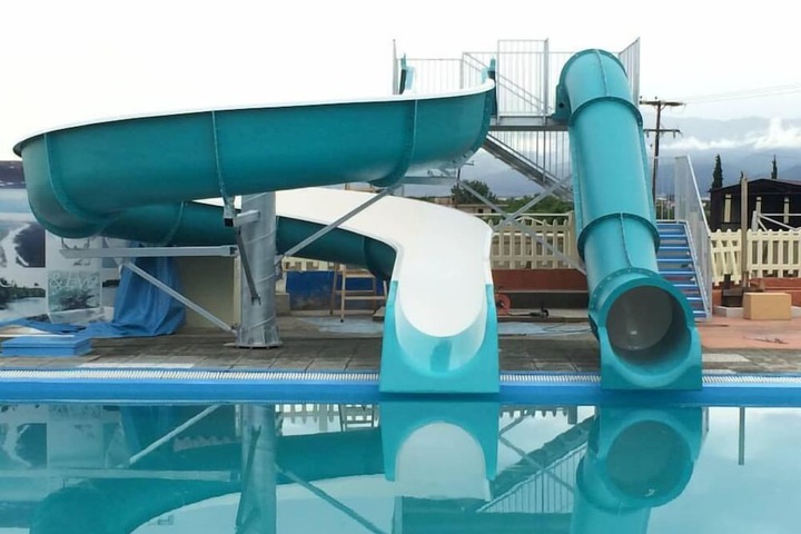 Pool 42 of 66