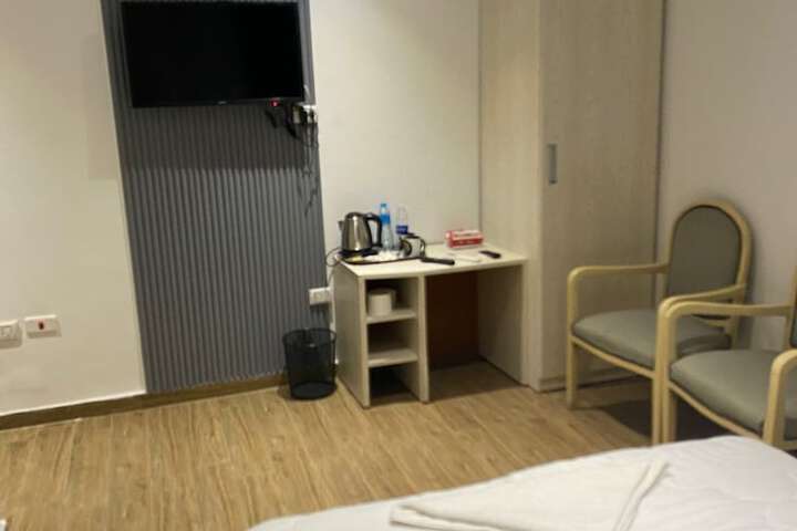 Room 7 of 23