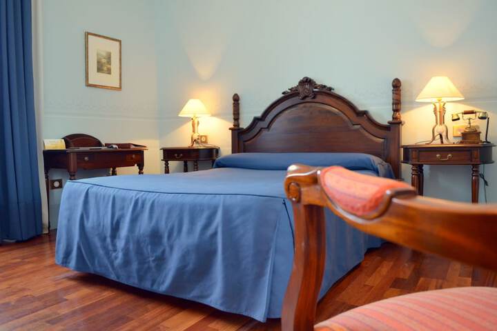 Room 14 of 72