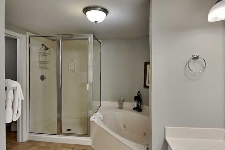 Room 131 of 217