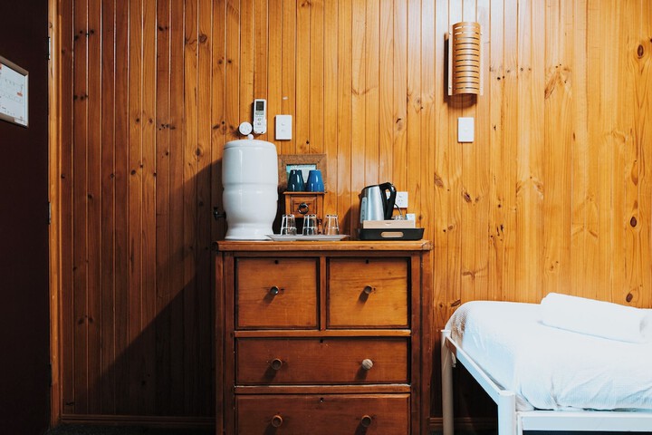 Room 150 of 442