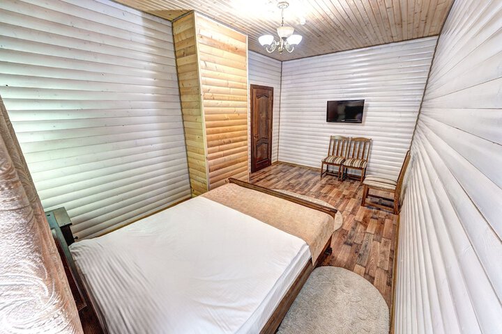 Room 19 of 51