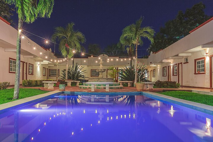 Pool 17 of 32