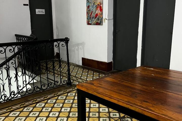 Room 7 of 14