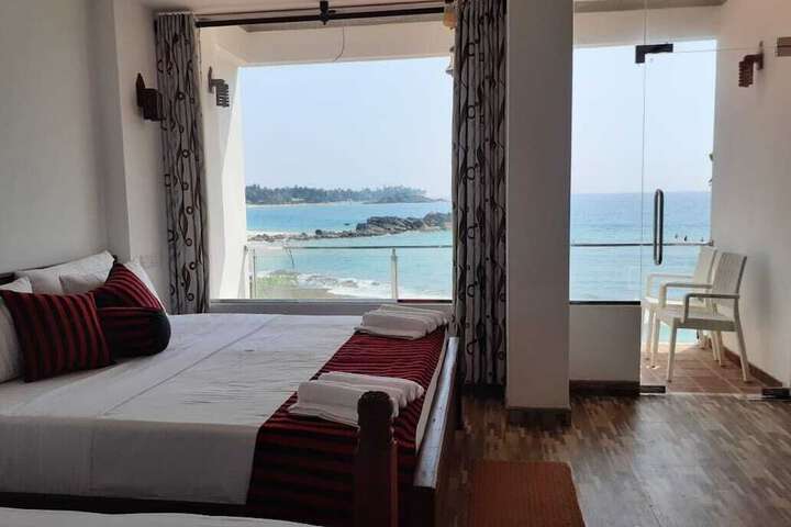 Room 3 of 25