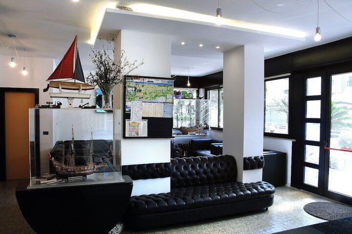 Hotel Interior 2 of 61