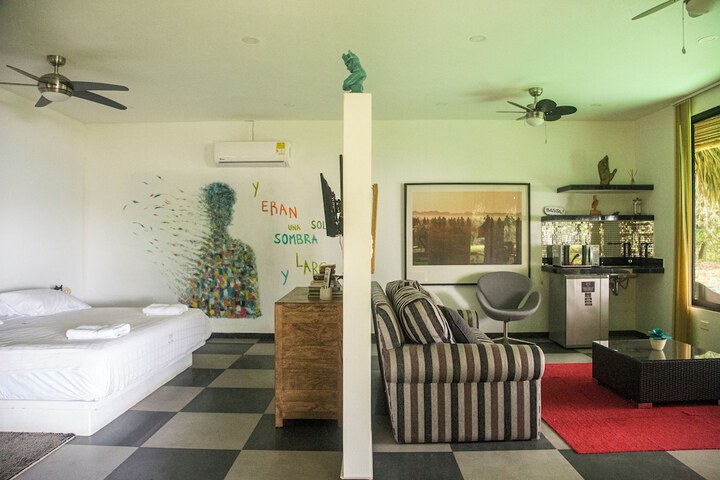 Room 10 of 95