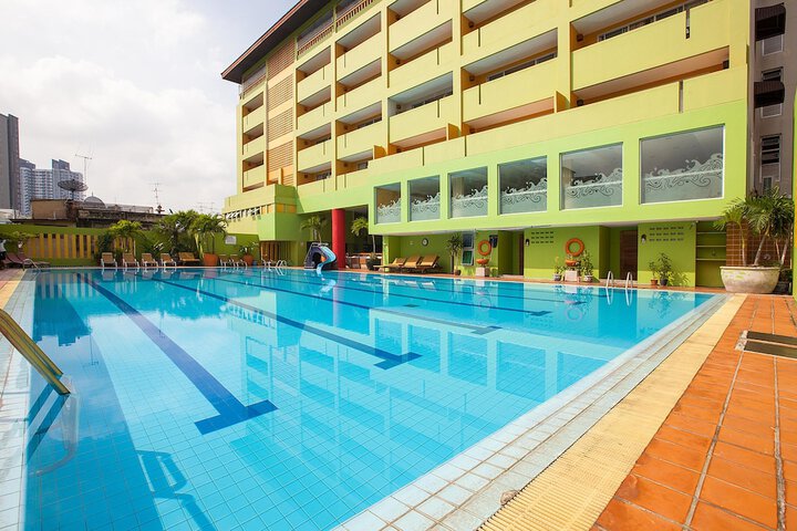 Pool Photo